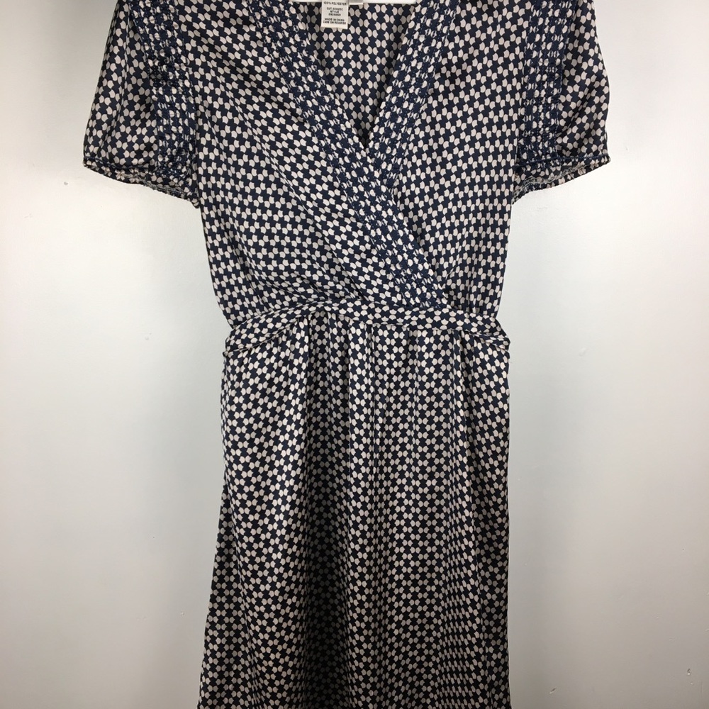 Max Studio Dress. - Picture 1 of 7